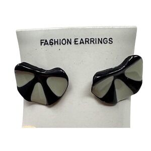 Vintage 80s Black and Gray Fashion Post Earrings
